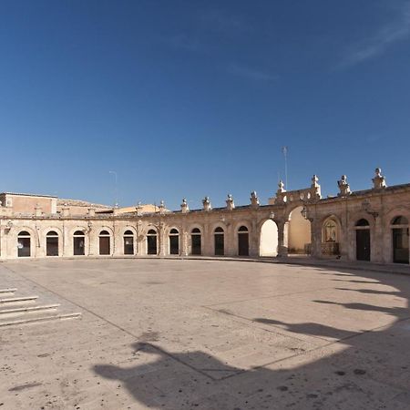 이스피카 Palazzo Gambuzza 아파트 호텔 외부 사진