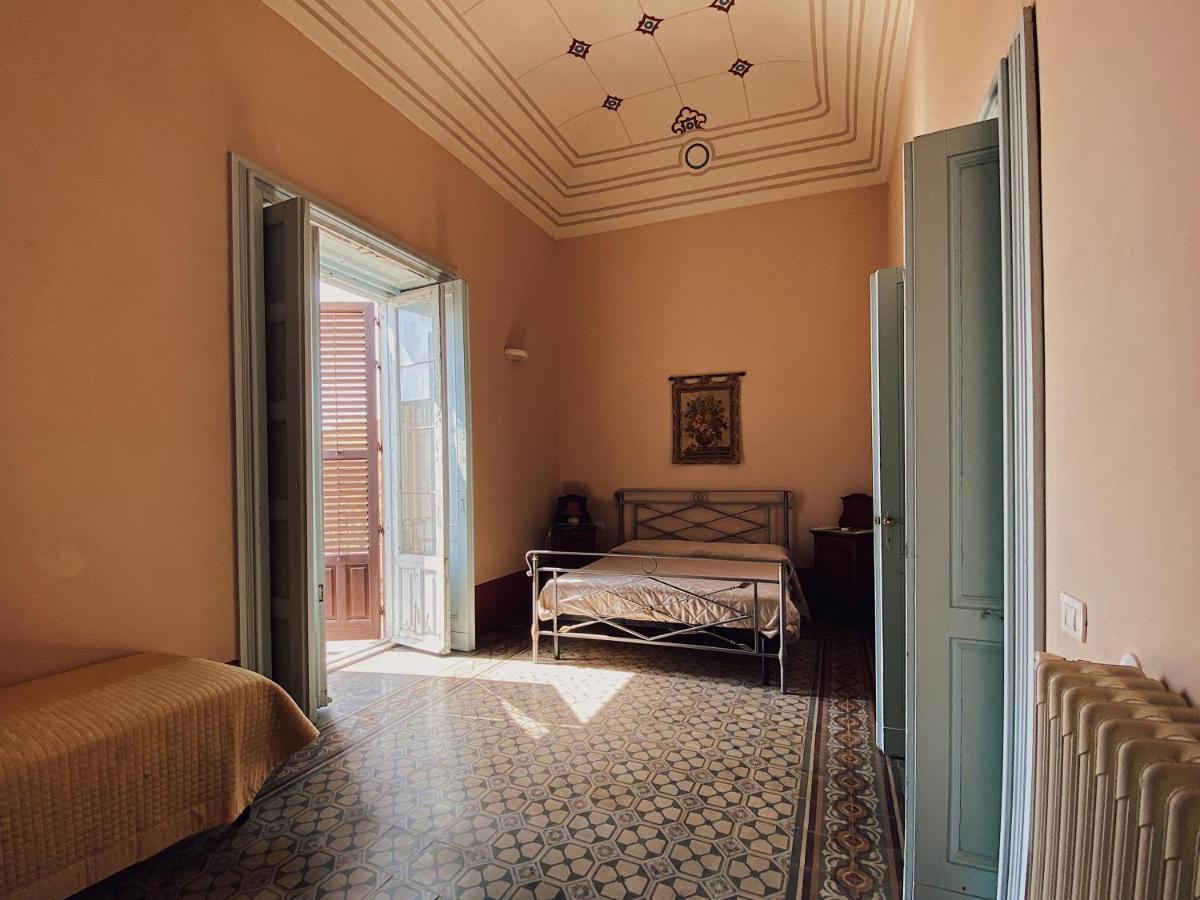 이스피카 Palazzo Gambuzza 아파트 호텔 외부 사진